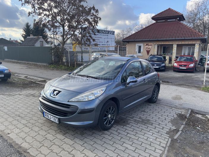 PEUGEOT 207 1.4 16V Sporty