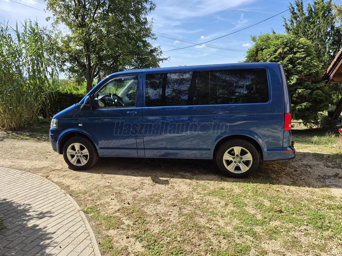 VOLKSWAGEN TRANSPORTER T5 Caravelle 2.0 CR TDI Comfortline