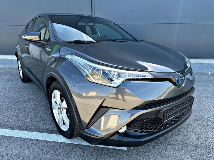 TOYOTA C-HR 1.8 Hybrid Comfort e-CVT