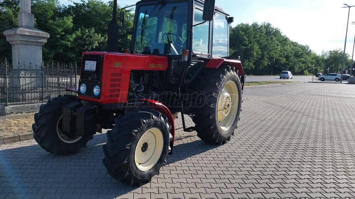 MTZ 892