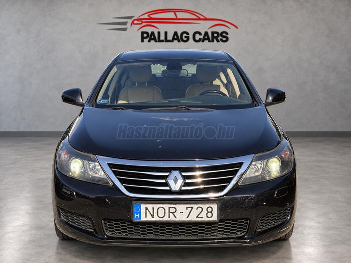 RENAULT LATITUDE 3.0 dCi V6 Initiale (Automata)
