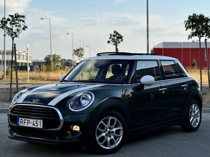 MINI COOPER 1.5 DKG