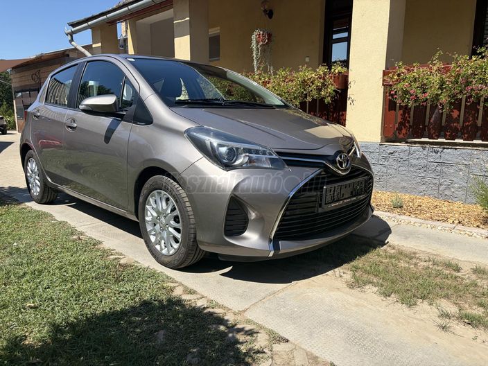 TOYOTA YARIS 1.0 Trend Safety