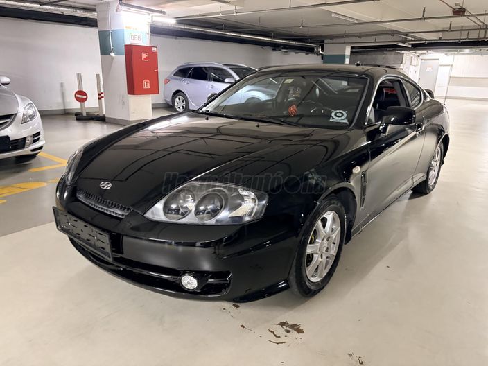 HYUNDAI COUPE
