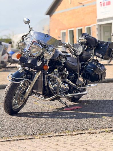 YAMAHA XVZ 1300 A ROYAL STAR