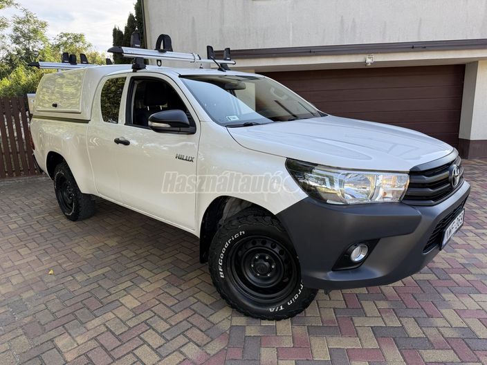 TOYOTA HILUX 2.4 D-4D 4x4 Extra Live