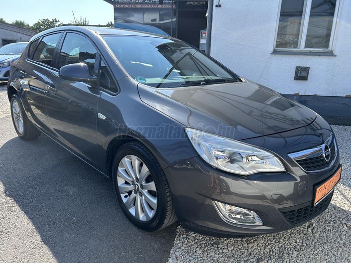 OPEL ASTRA J 1.6 Enjoy