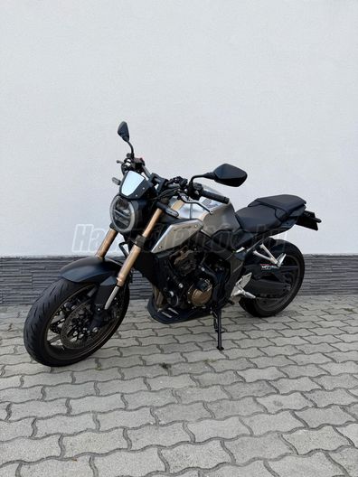 HONDA CB 650 R NEO SPORTS CAFÉ