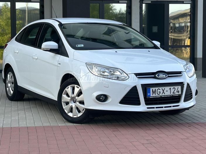 FORD FOCUS 1.6 Ti-VCT Champions
