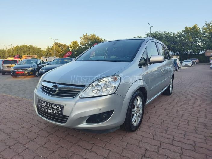 OPEL ZAFIRA B 1.6 Cosmo