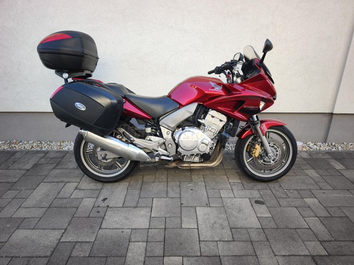 HONDA CBF 1000
