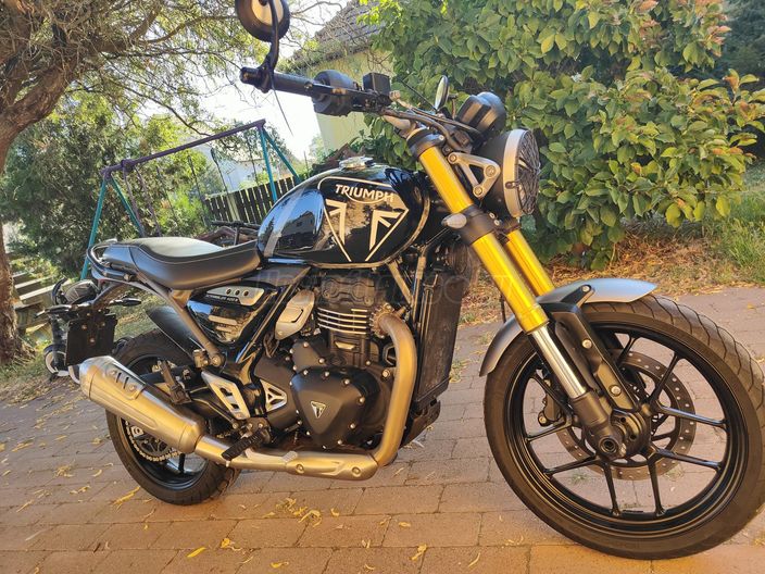 TRIUMPH SPEED 400