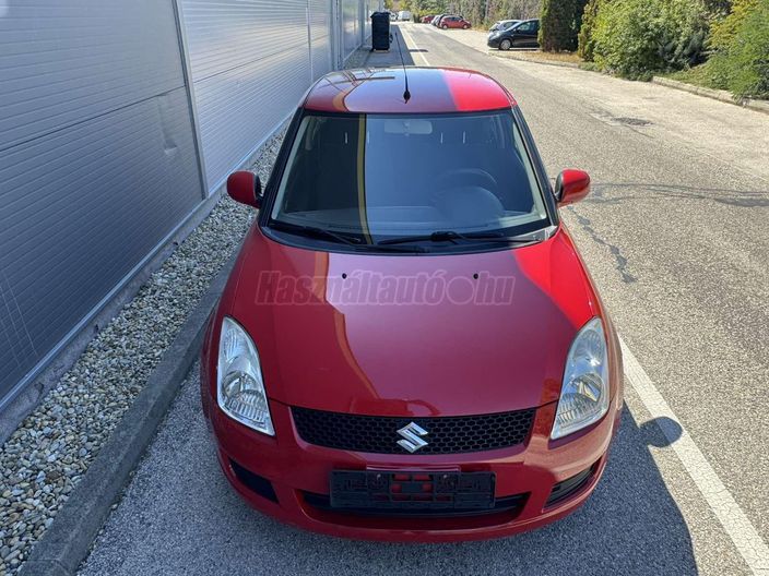 SUZUKI SWIFT 1.3 GC AC