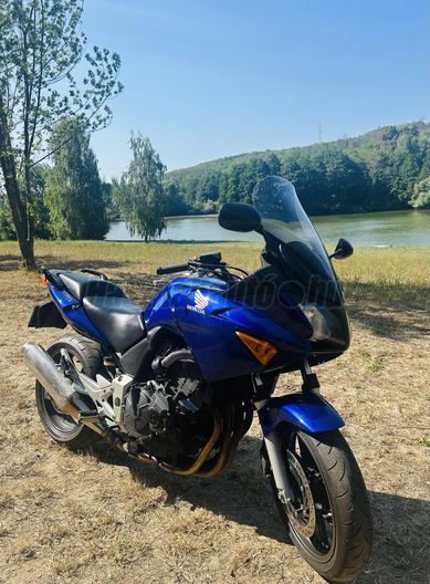 HONDA CBF 600