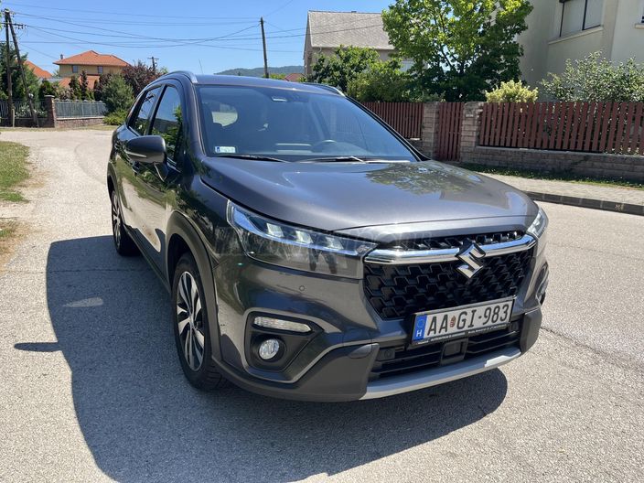 SUZUKI S-CROSS 1.4 Hybrid GL+