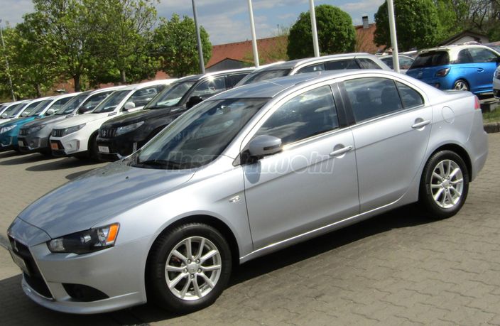 MITSUBISHI LANCER 1.6 Invite EU6
