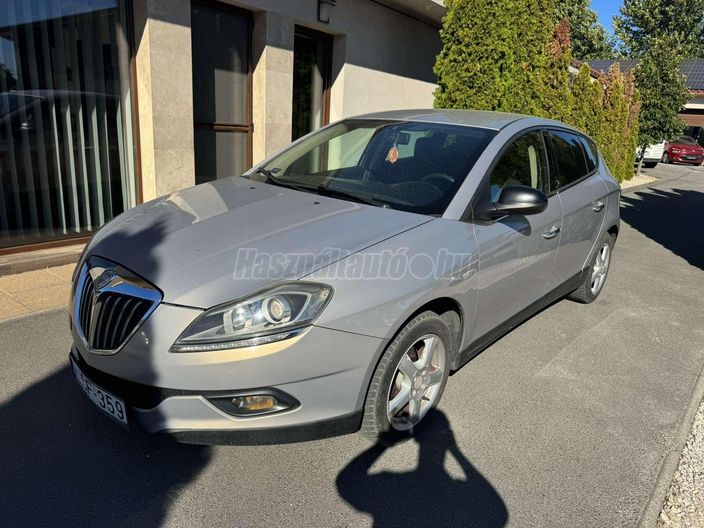 LANCIA DELTA 1.6 Mjet Silver