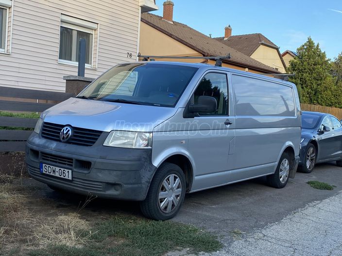VOLKSWAGEN TRANSPORTER T5 2.5 TDI TransVan Trend Tiptronic