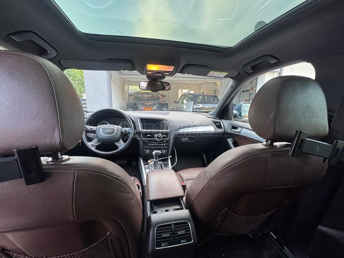AUDI Q5 3.0 TDI quattro clean diesel S-tronic