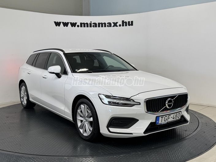 VOLVO V60 2.0 [B4] MHEV Core Geartronic