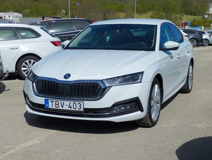 SKODA OCTAVIA 2.0 TDI SCR Style 4x4 DSG
