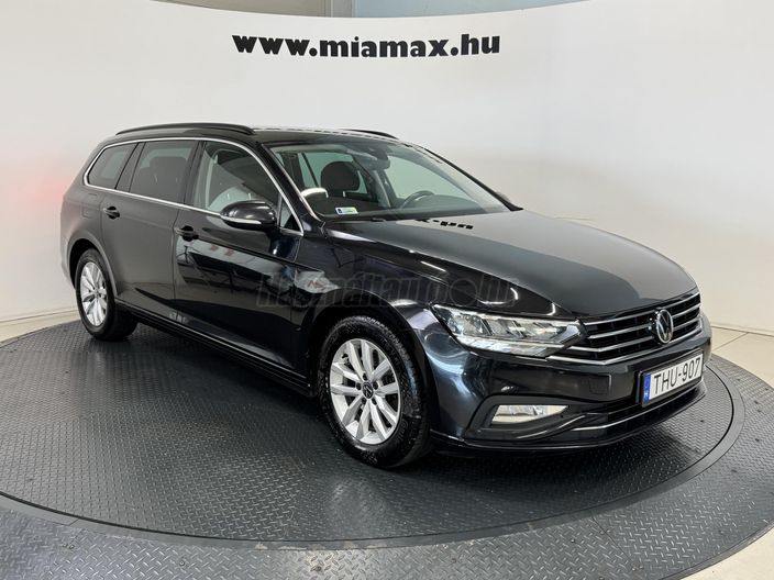 VOLKSWAGEN PASSAT VIII Variant 2.0 TDI SCR Business DSG