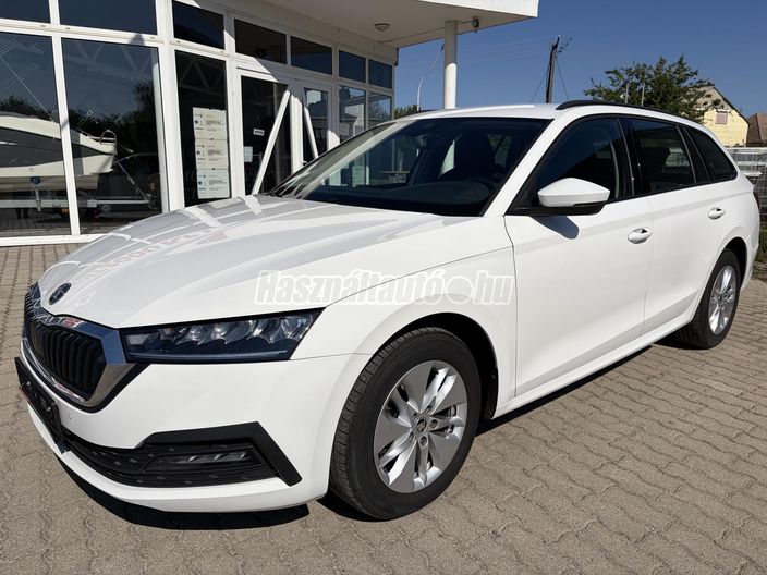 SKODA OCTAVIA Combi 2.0 TDI SCR Perfect DSG