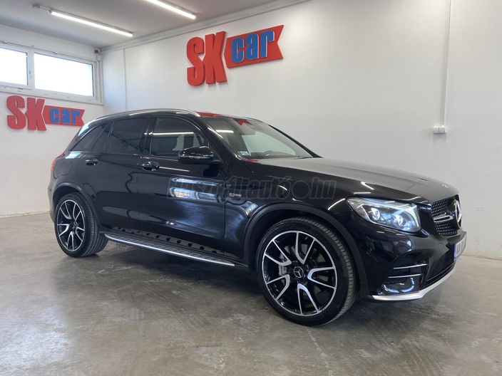 MERCEDES-AMG GLC