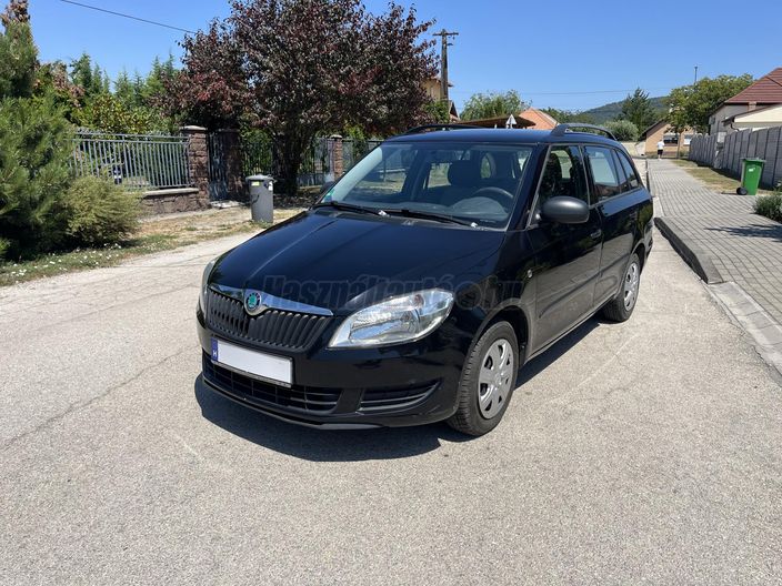 SKODA FABIA Combi 1.4 16V Family