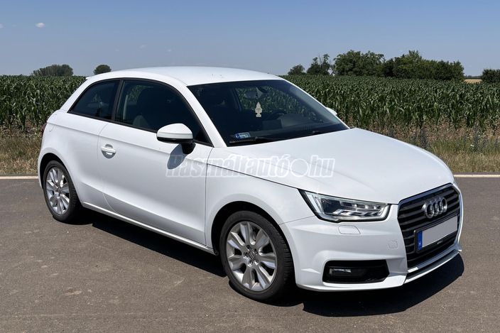 AUDI A1 Sportback 1.6 TDI Basis