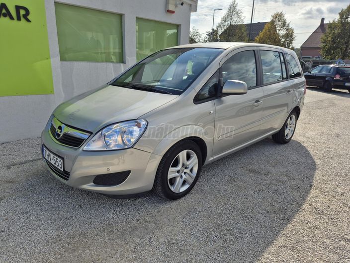 OPEL ZAFIRA B 1.7 CDTI Cosmo