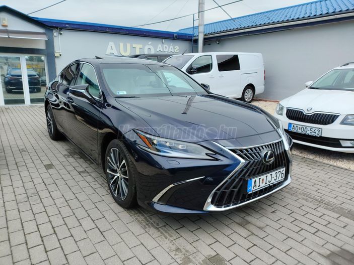 LEXUS ES 300h Prestiege Top CVT