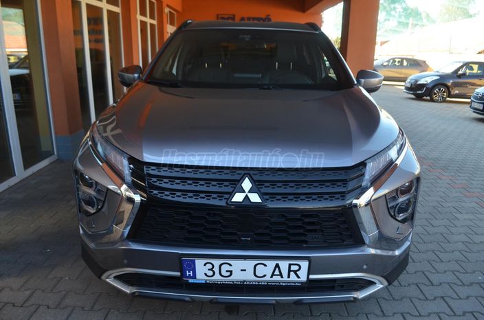 MITSUBISHI ECLIPSE CROSS 2.4 PHEV Intense Navi 4WD CVT