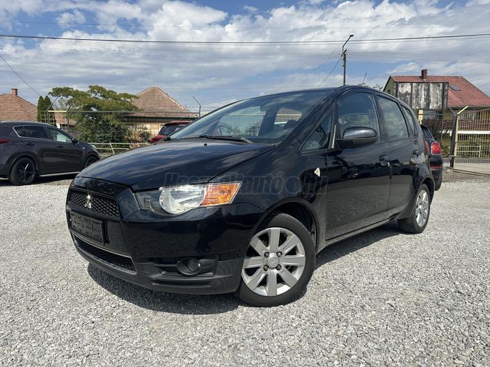 MITSUBISHI COLT 1.3 Intense