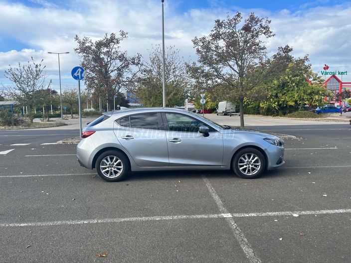 MAZDA 3 1.5 D Attraction