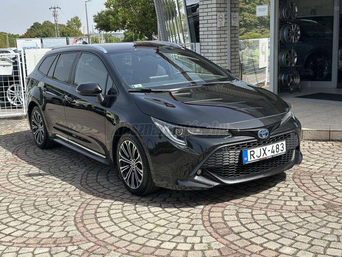 TOYOTA COROLLA Touring Sports 2.0 Hybrid Comfort Style Tech e-CVT