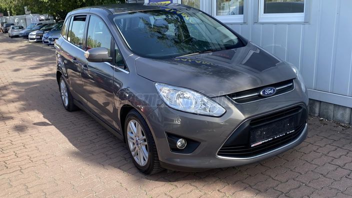 FORD C-MAX Grand 1.6 TDCi Champions [7 személy]
