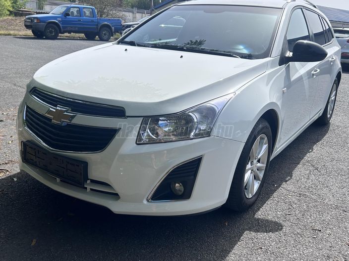 CHEVROLET CRUZE SW 1.6 LT Plus
