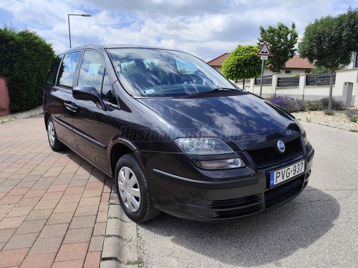 FIAT ULYSSE 2.0 Dynamic (7 személyes )