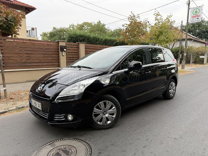 PEUGEOT 5008 1.6 THP Premium EURO5