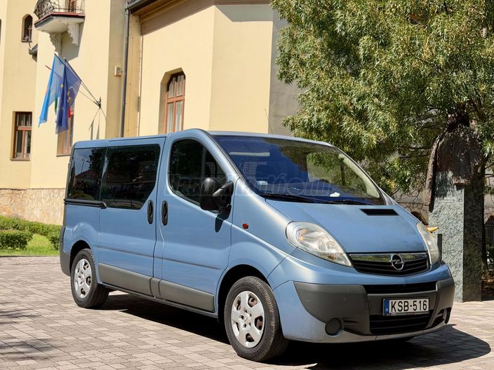 OPEL VIVARO 2.5 CDTI L1H1 2.9t