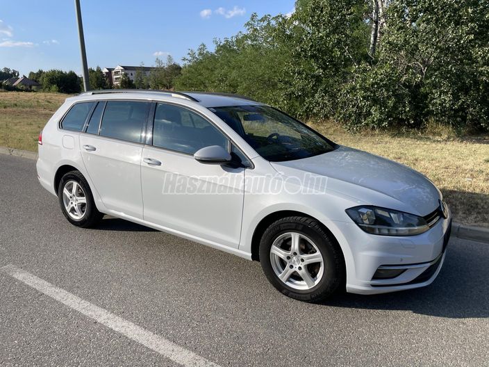 VOLKSWAGEN GOLF VII Variant 1.6 TDI BMT Trendline