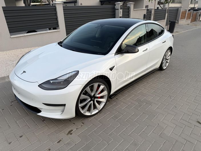 TESLA MODEL 3 Performance AWD (Automata)