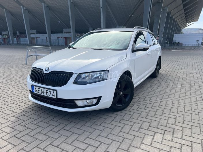 SKODA OCTAVIA Combi 2.0 CR TDI DSG Clever Euro 6
