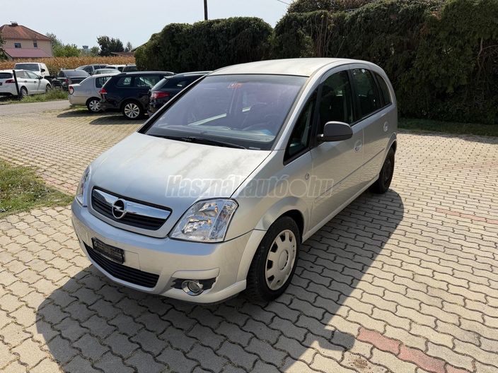 OPEL MERIVA A 1.6 16V Cosmo Easytronic