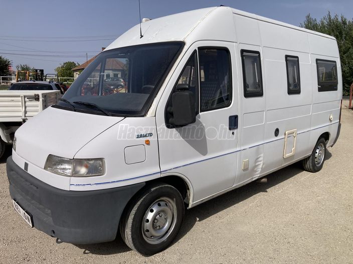 FIAT Ducato 2.8 iDTD LAKÓAUTÓ ELADÓ