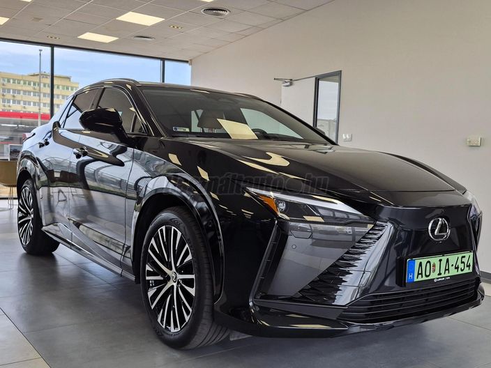 LEXUS RZ 300e Luxury