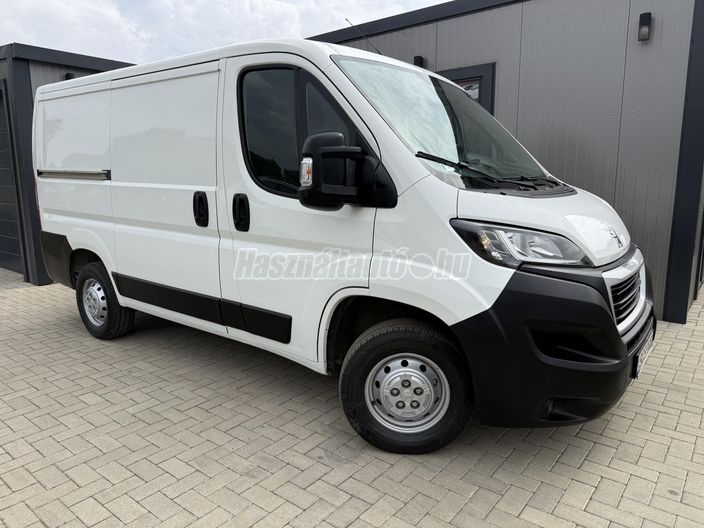 PEUGEOT BOXER 2.2 BlueHDI 330 FT L1H1 Premium