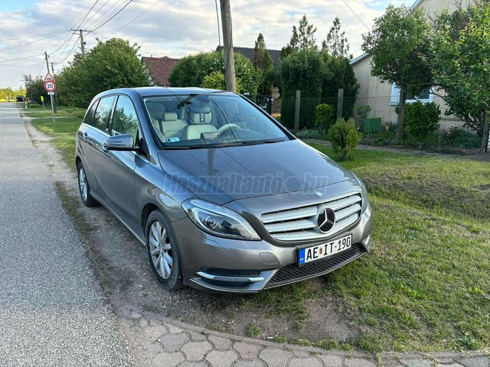MERCEDES-BENZ B 180 CDI BlueEFFICIENCY (Automata)