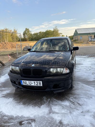 BMW 318 318i